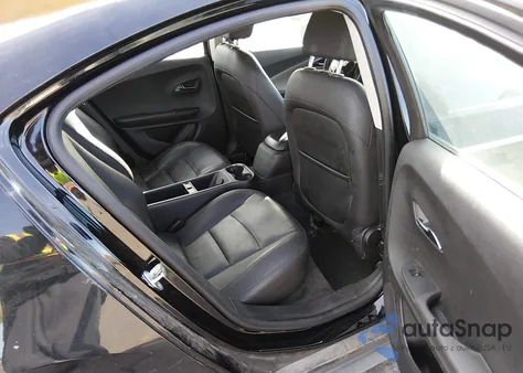 2014 Chevrolet Volt z USA, uszkodzony, nr VIN 1G1RH6E47EDU13111